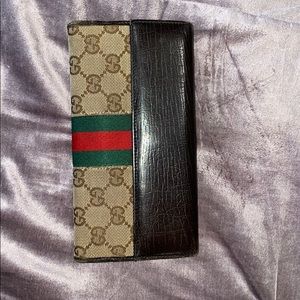 Authentic Gucci Wallet